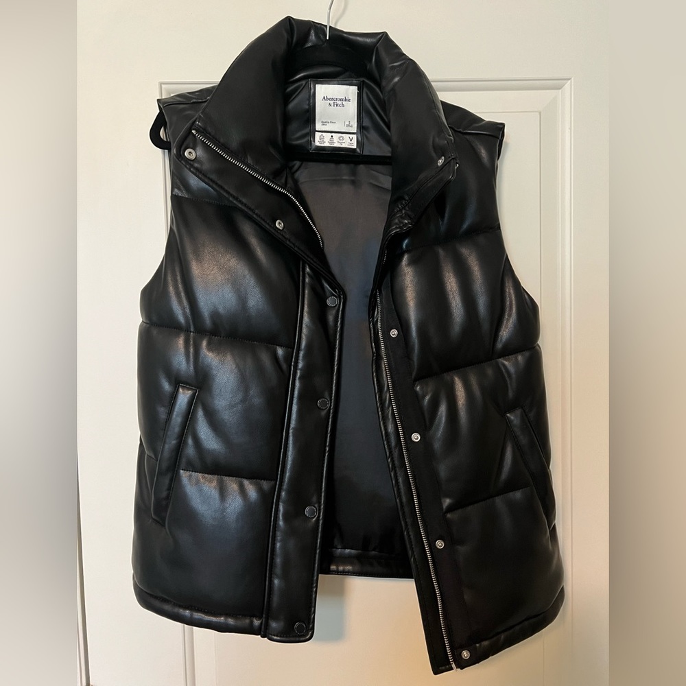 Abercrombie Puffer Vest